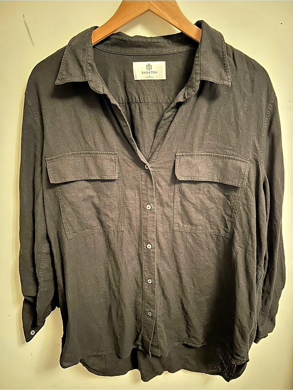 Aritzia linen button down utility top- black